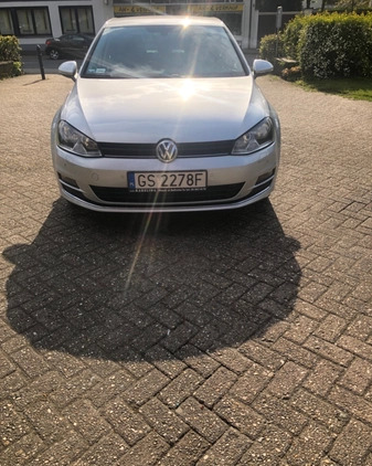 Volkswagen Golf cena 44000 przebieg: 198600, rok produkcji 2016 z Słupsk małe 67
